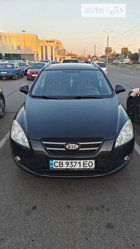 Kia Ceed (2008)