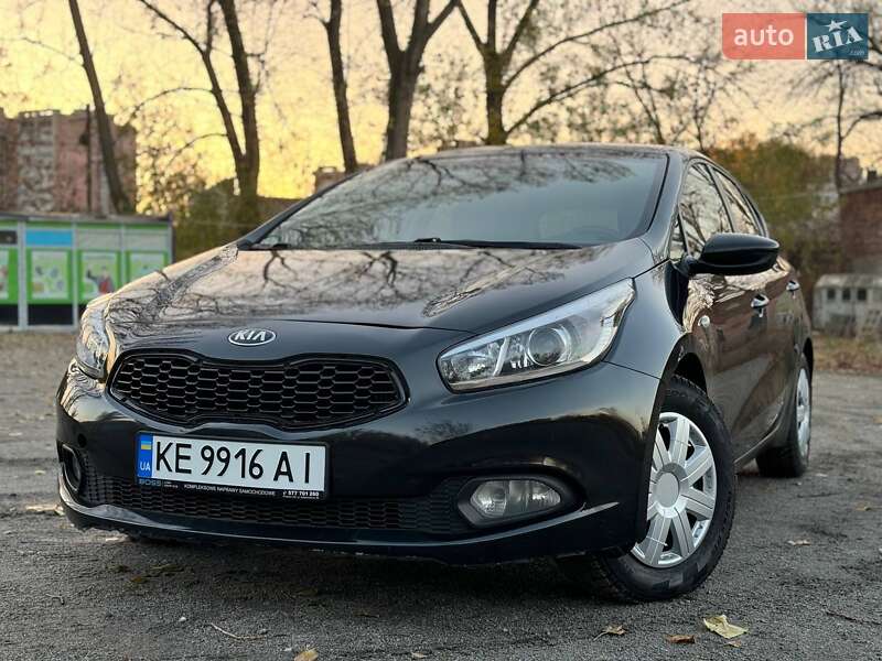 Kia Ceed (2015)