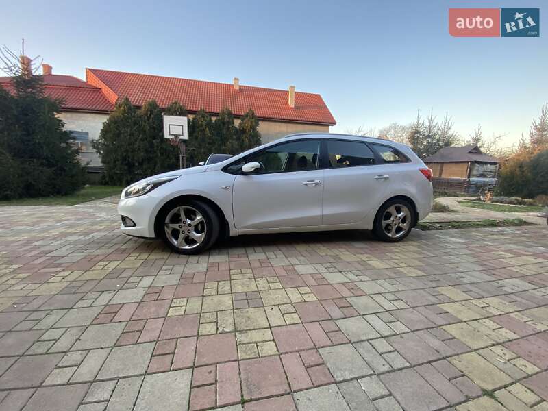 Kia Ceed (2013)