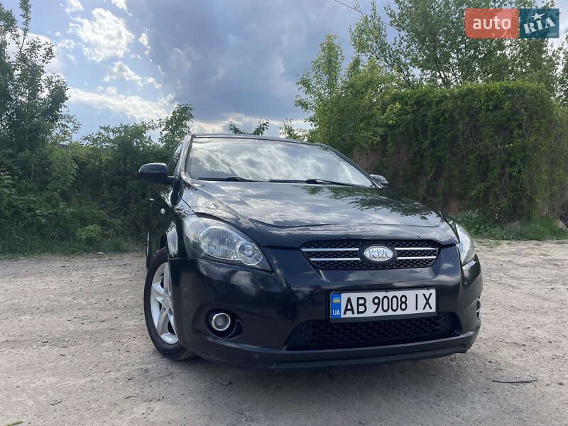 Kia Ceed (2010)