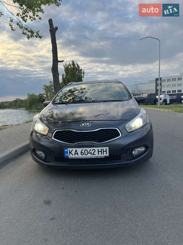 Kia Ceed (2013)