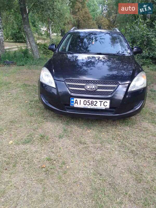 Kia Ceed (2008)