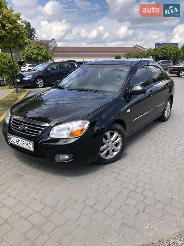 Kia Cerato (2006)