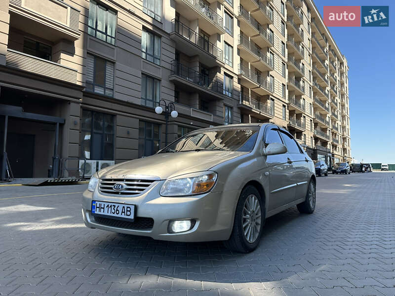 Kia Cerato (2007)