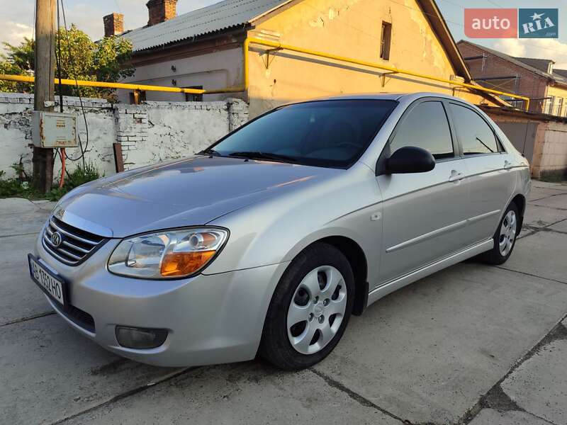 Kia Cerato (2008)