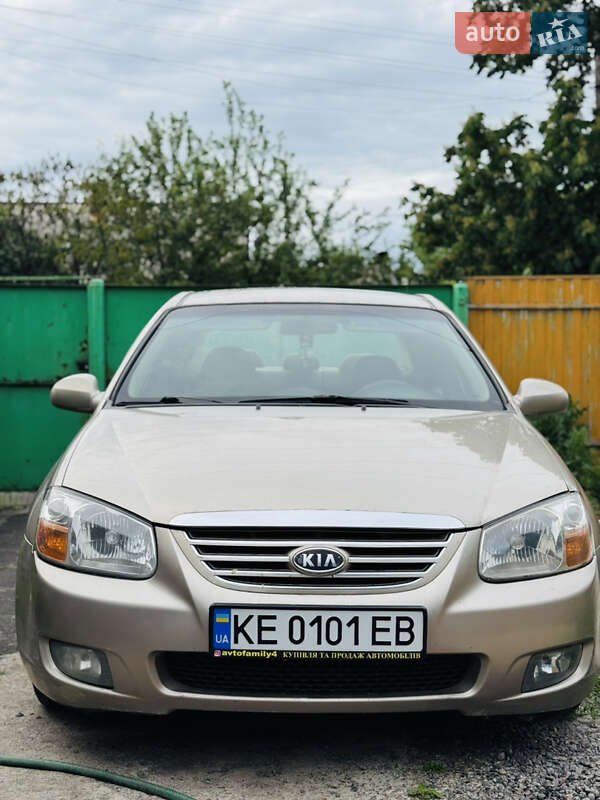Kia Cerato (2007)