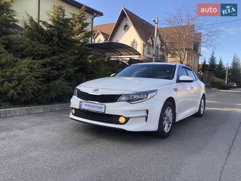 Kia K5 (2017)