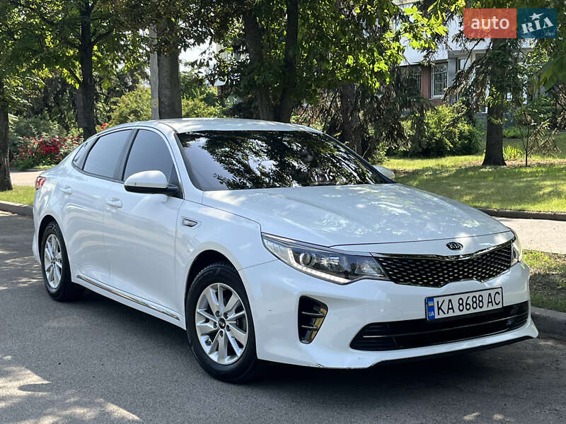 Kia K5 (2017)