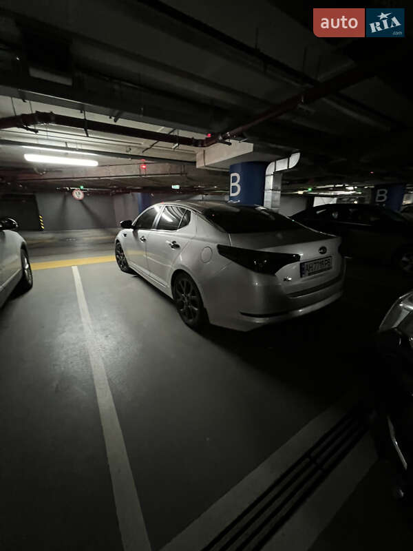 Kia K5 (2012)