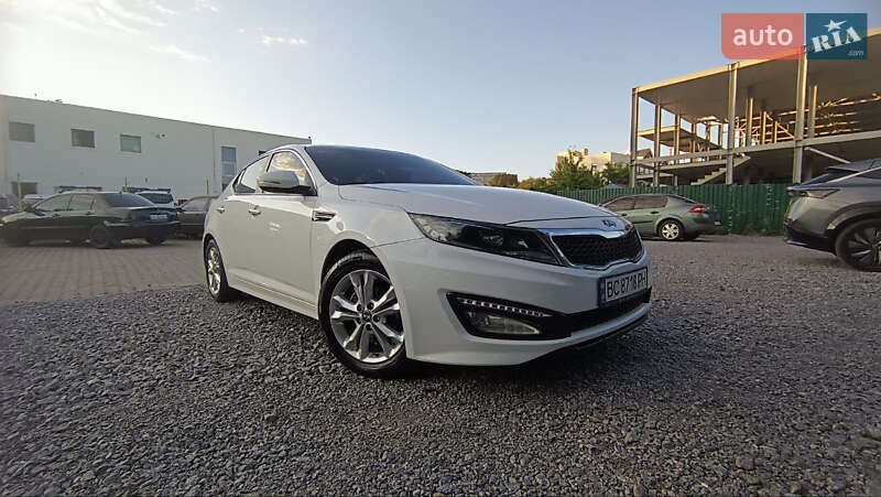 Kia K5 (2012)