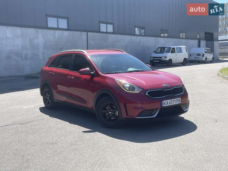 Kia Niro (2017)