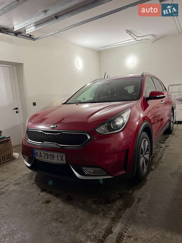 Kia Niro (2017)