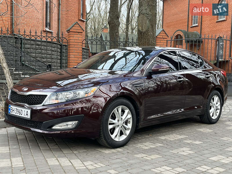 Kia Optima (2012)