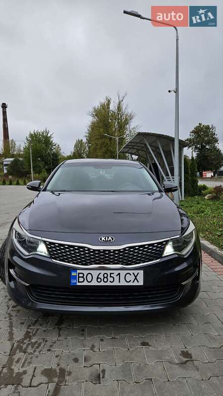 Kia Optima (2016)