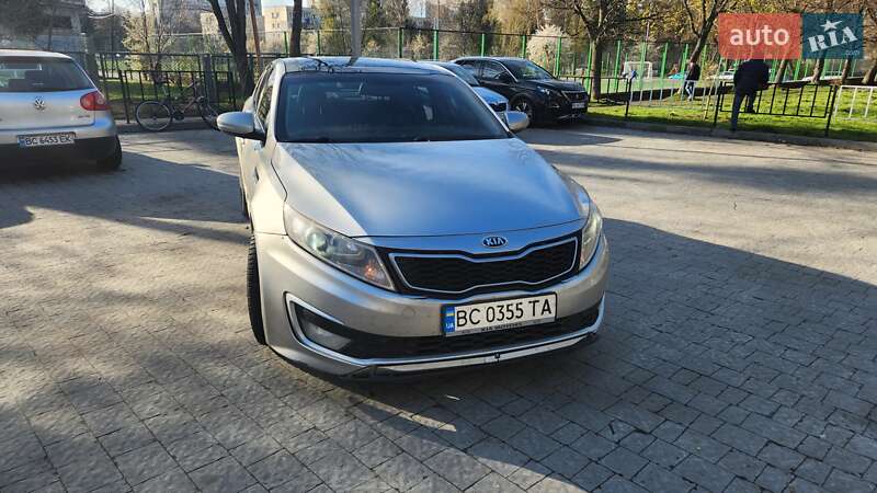 Kia Optima (2012)