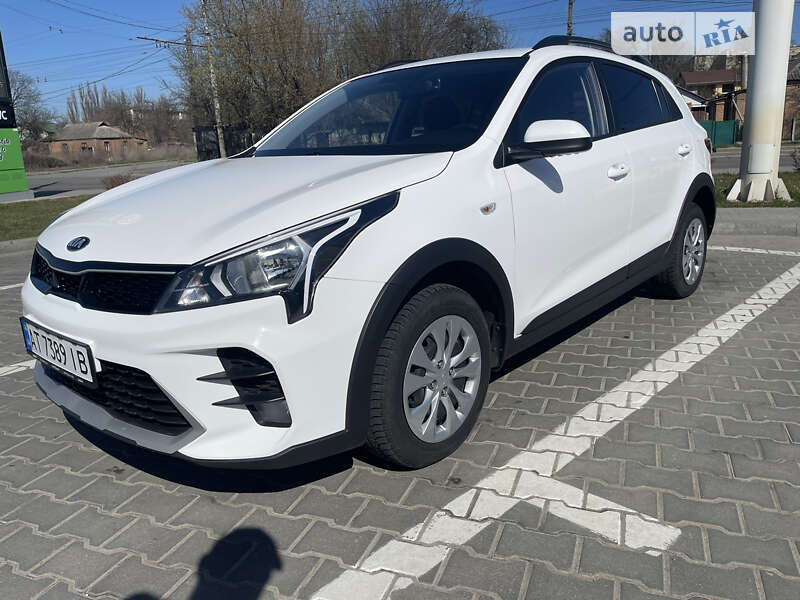 Kia Rio x (2021)