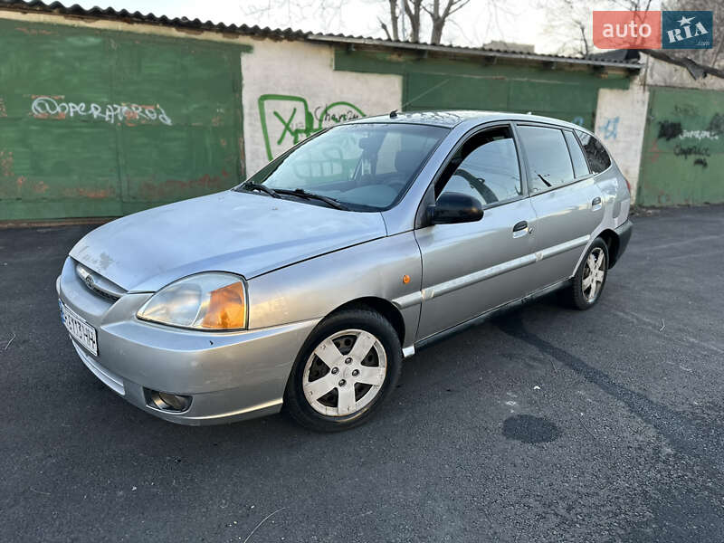 Kia Rio (2003)
