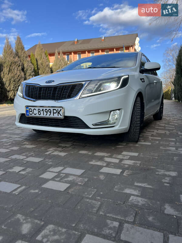 Kia Rio (2012)