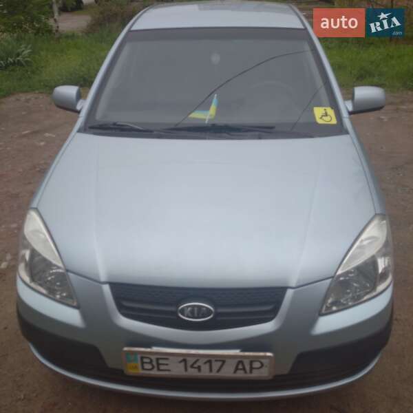 Kia Rio (2006)