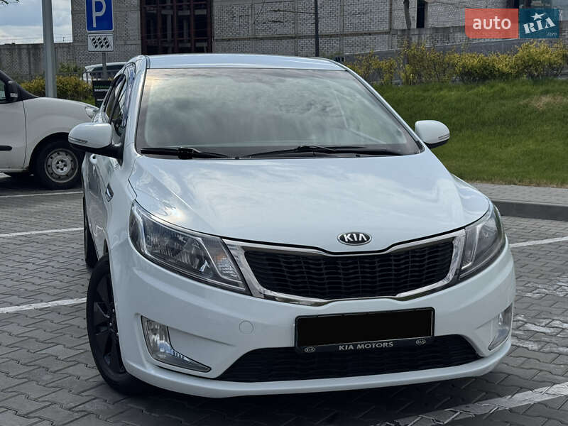 Kia Rio (2014)