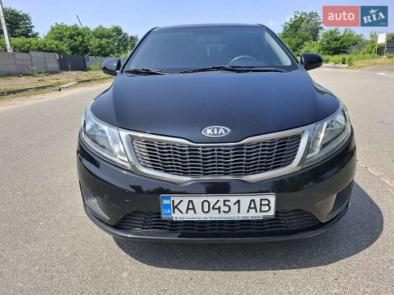 Kia Rio (2012)