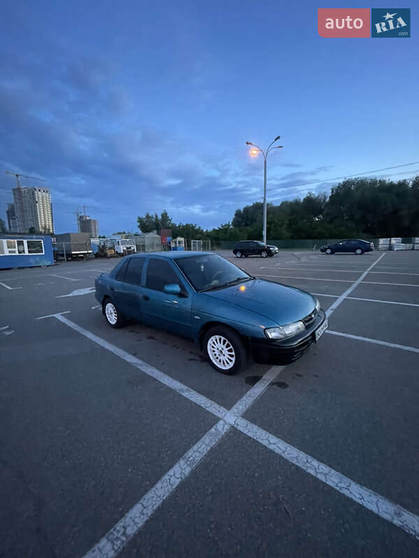 Kia Sephia (1995)