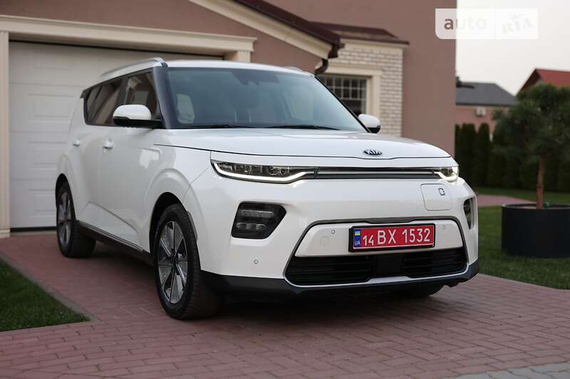 Kia Soul ev (2021)