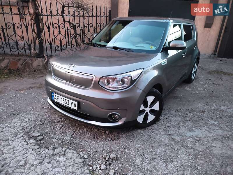 Kia Soul ev (2015)