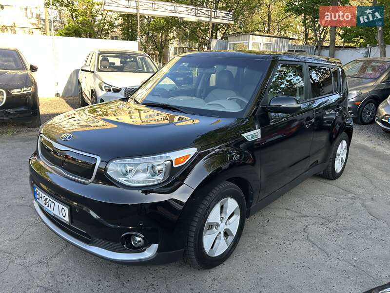 Kia Soul ev (2016)