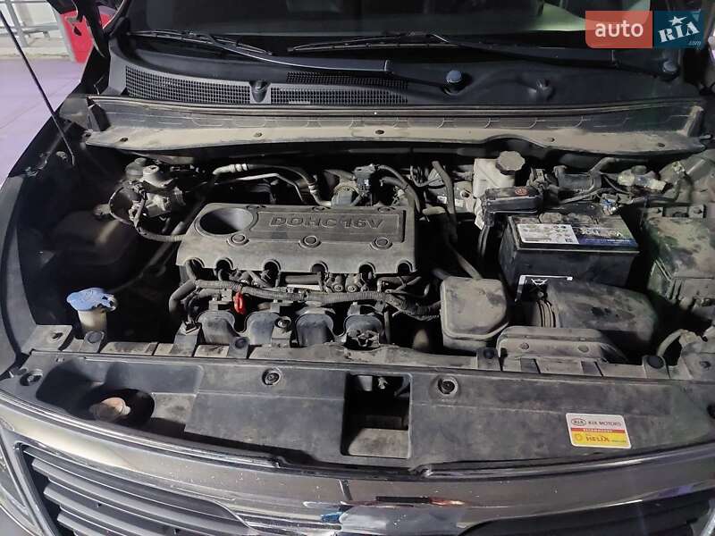 Kia Sportage (2012)