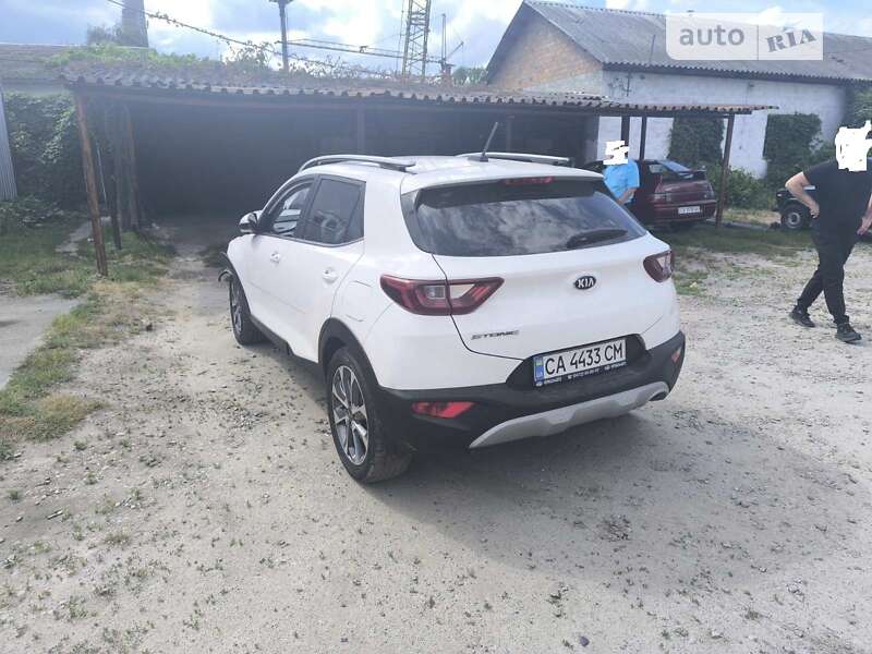 Kia Stonic (2017)
