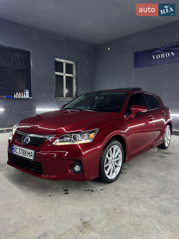 Lexus Ct (2012)