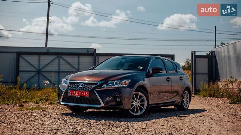 Lexus Ct (2012)