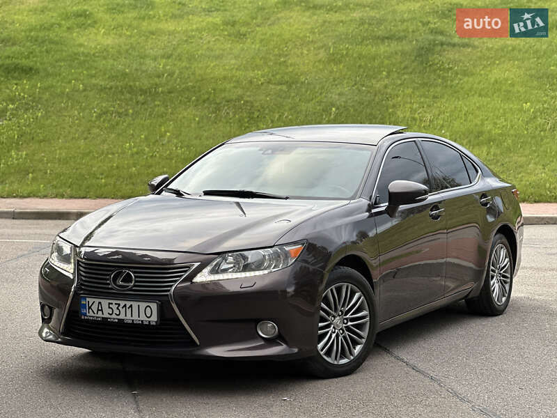 Lexus Es (2012)