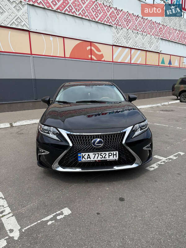 Lexus Es (2013)