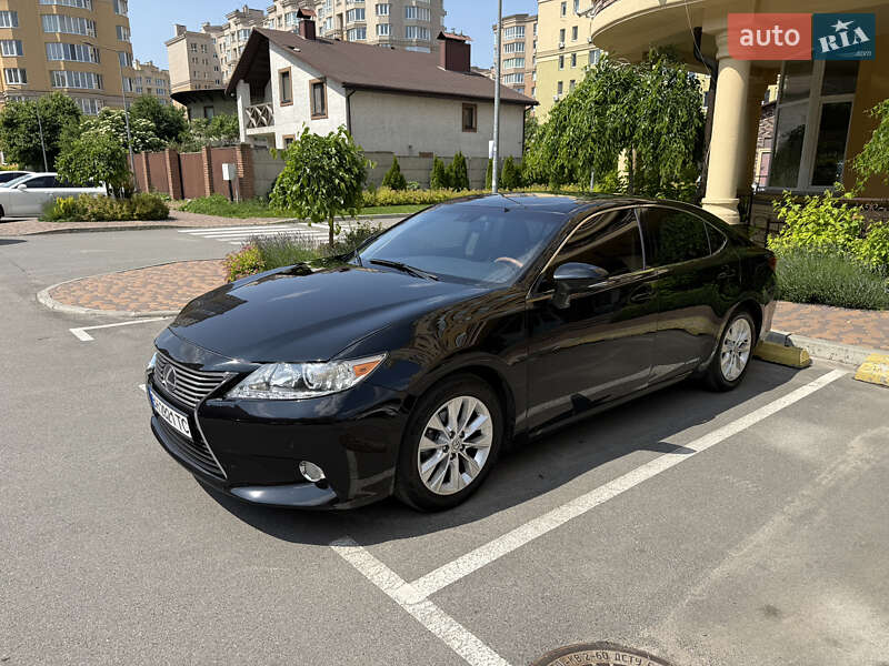 Lexus Es (2014)