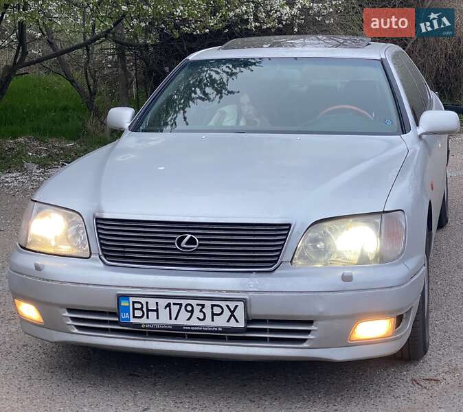 Lexus Ls (1998)