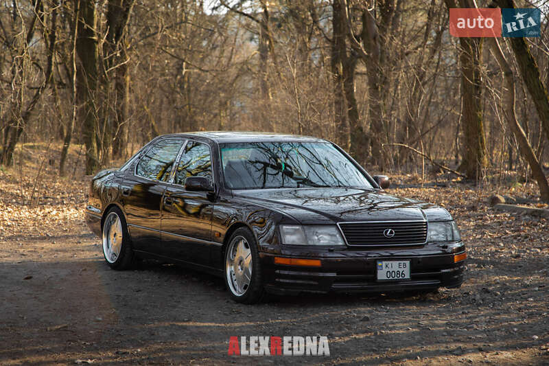 Lexus Ls (1996)