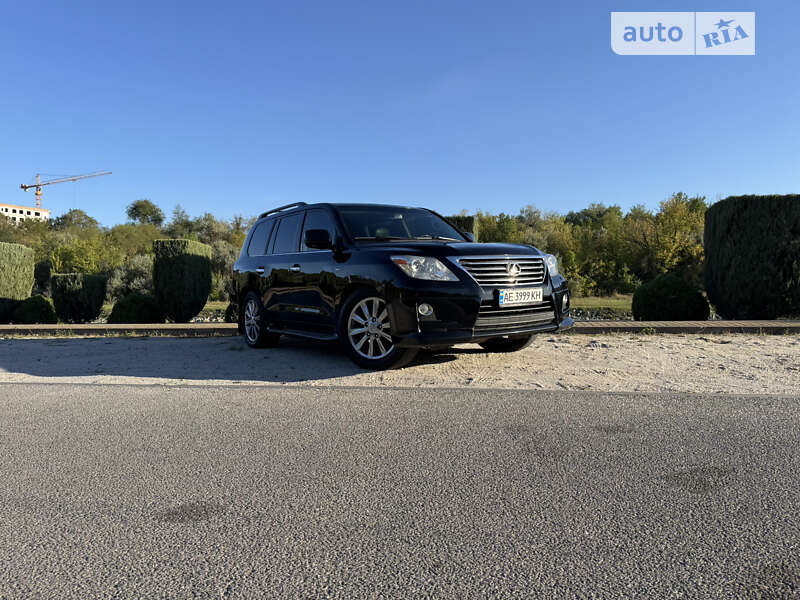 Lexus Lx (2010)