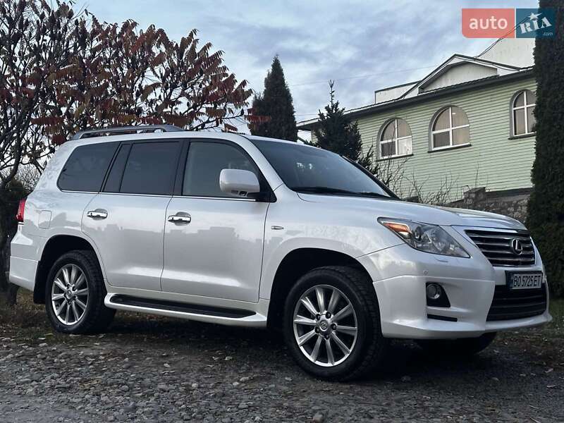 Lexus Lx (2010)