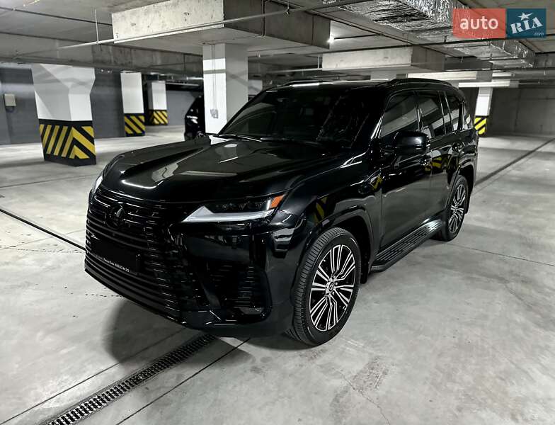 Lexus Lx (2022)