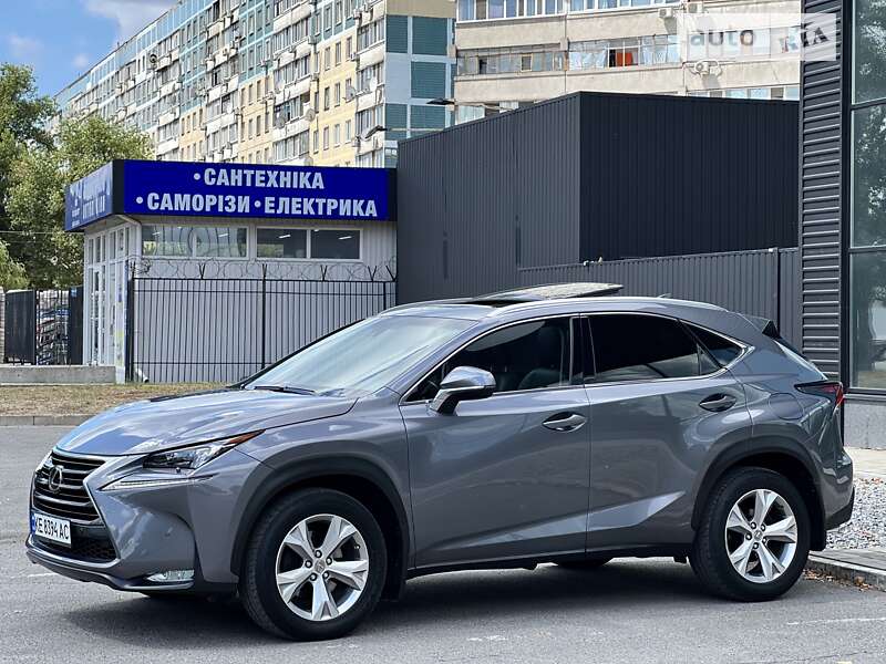 Lexus Nx 200t (2015)