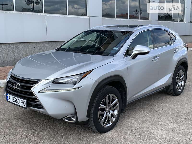 Lexus Nx 200t (2015)