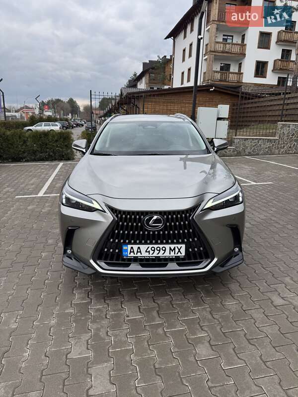 Lexus Nx (2021)