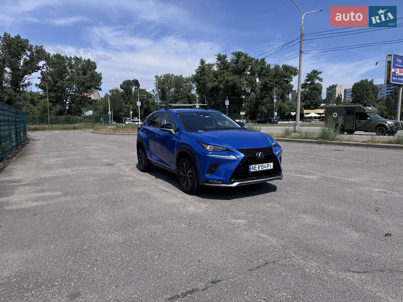Lexus Nx (2021)