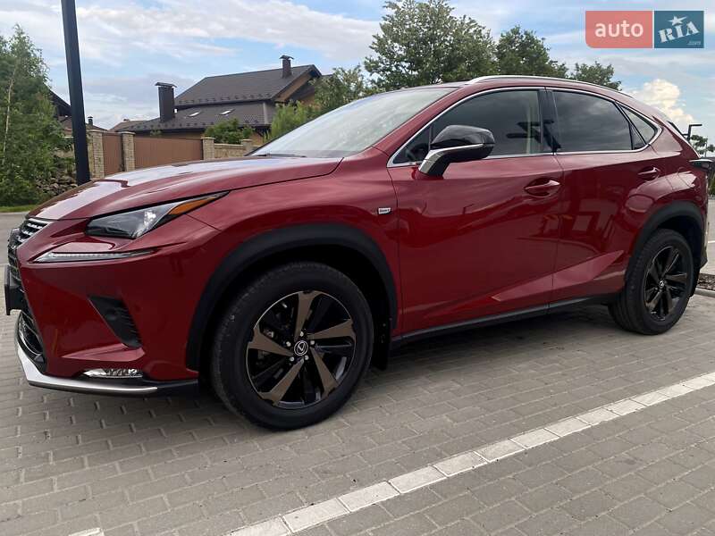 Lexus Nx (2021)