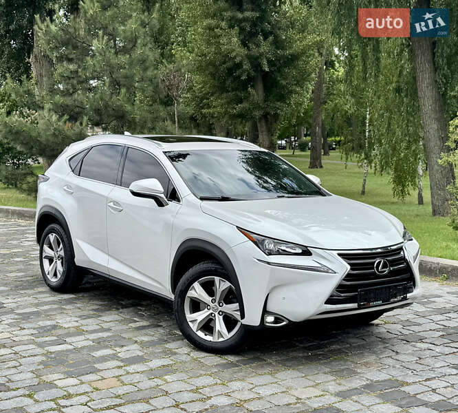 Lexus Nx (2016)