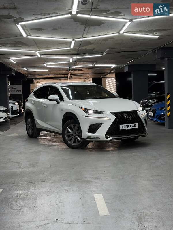 Lexus Nx (2018)