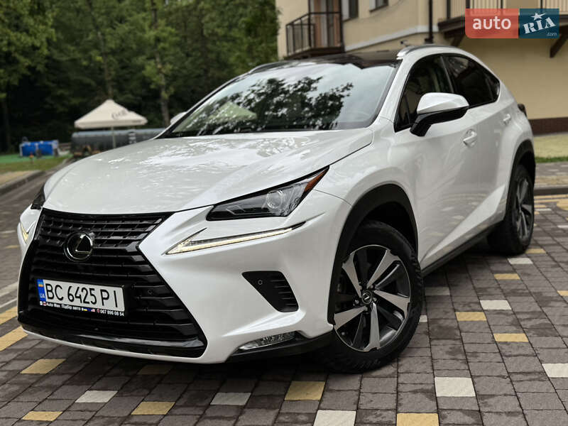Lexus Nx (2019)