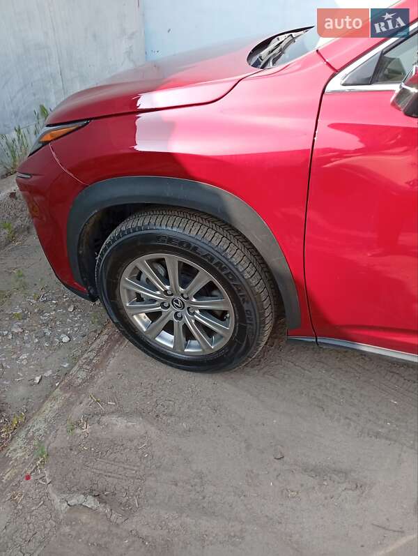Lexus Nx (2019)